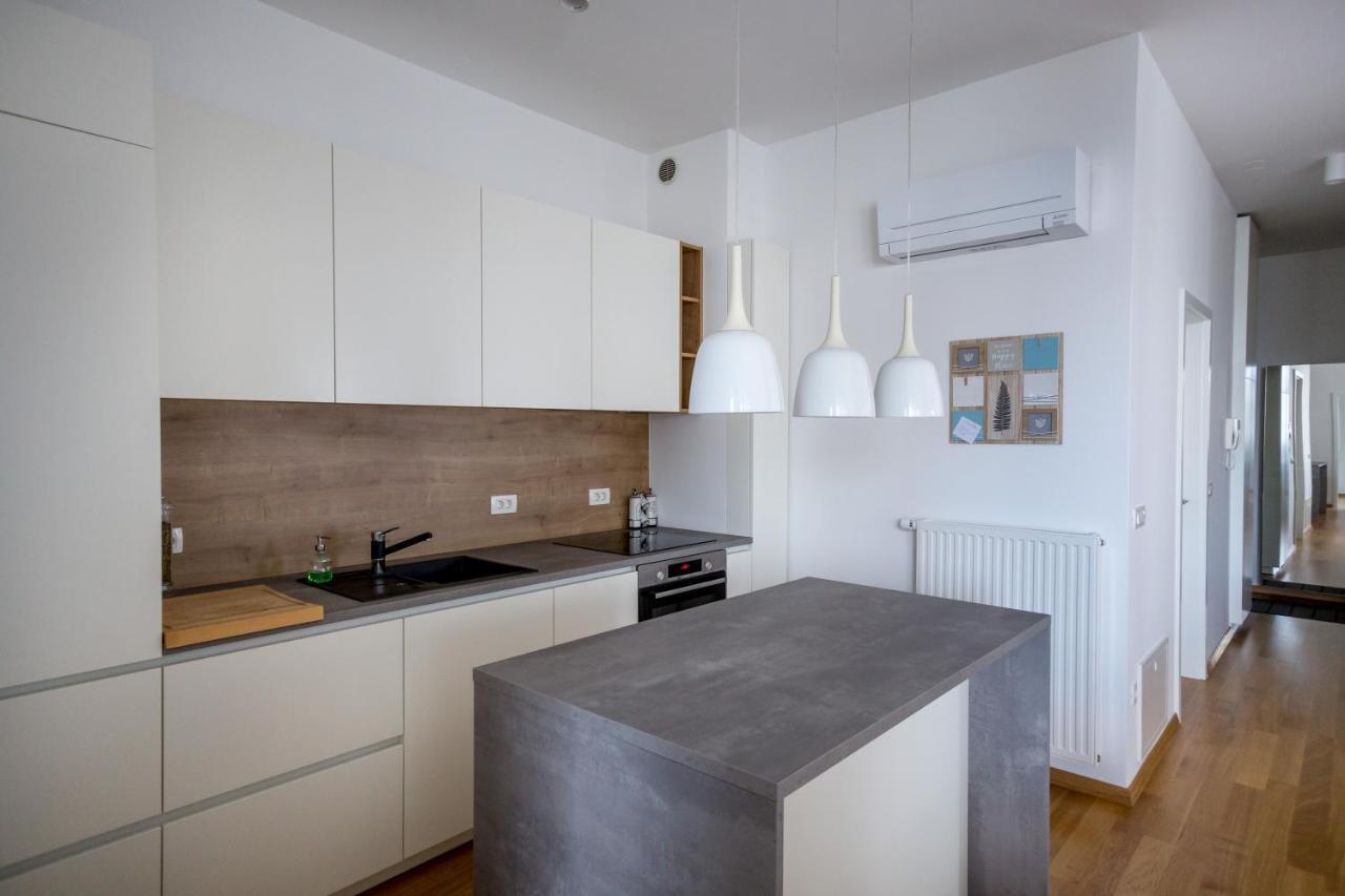 Auredius Deluxe Sea Apartment Koper Extérieur photo